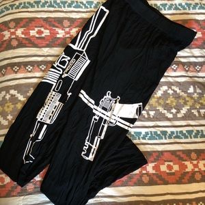 Gun leggings